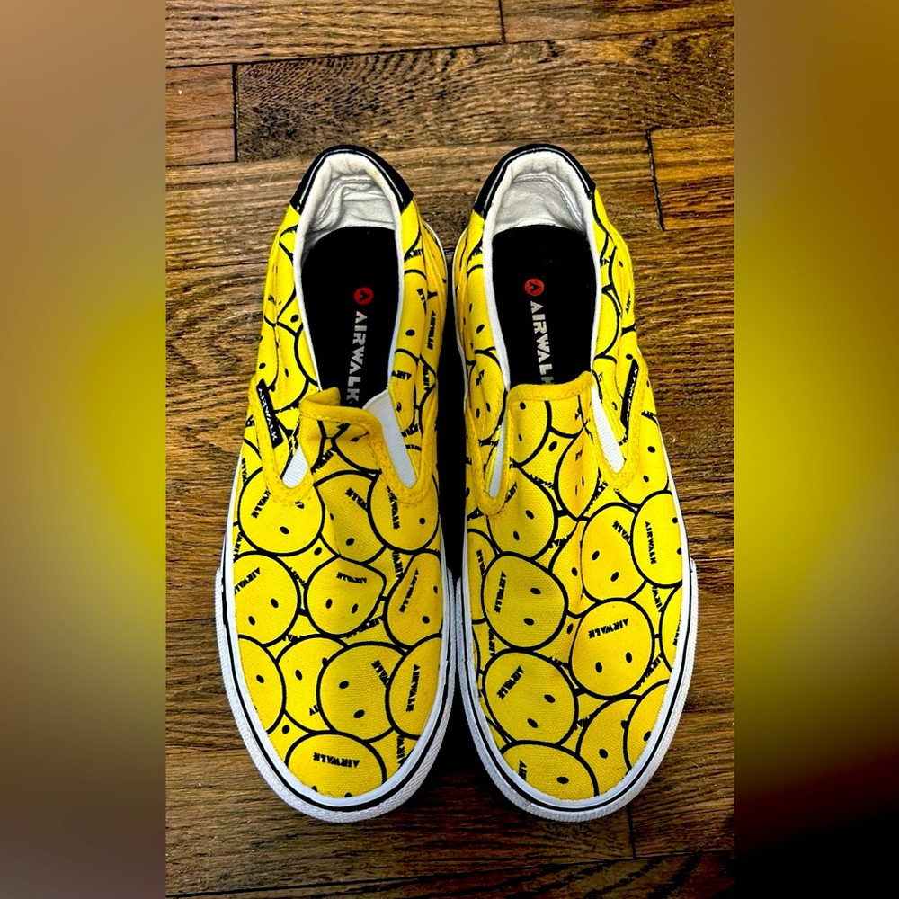 perfect condition, super comfortable not worn often.